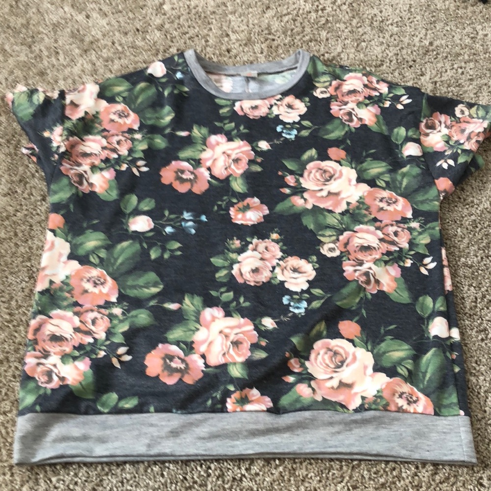 Floral print shirt